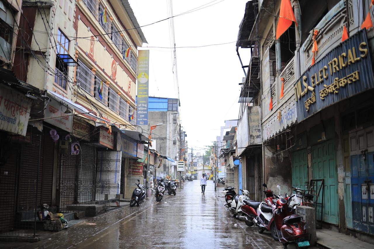 Street photography thumbnail